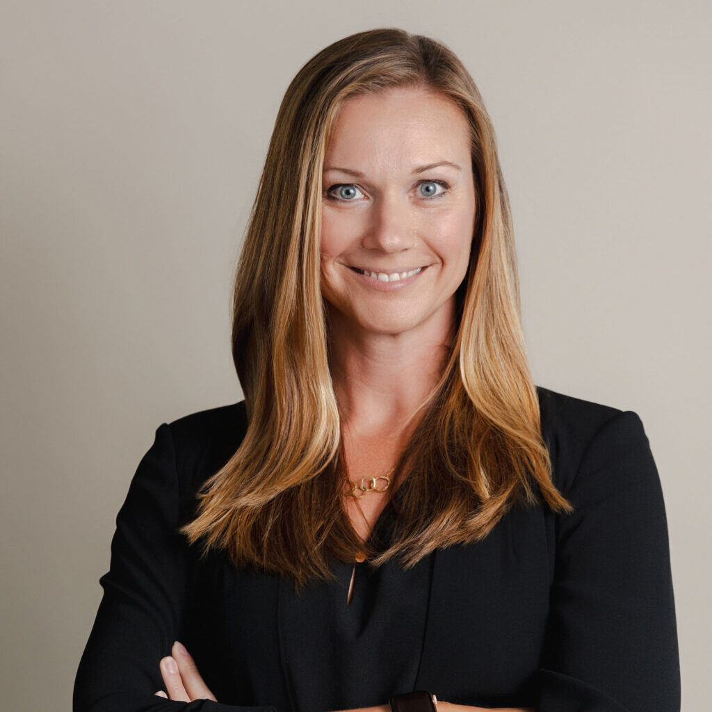 This image has an empty alt attribute, its filename is 2024-08-20KoreGlobalPortraitsFinal-3-1024x1536-1-e1762298583715.jpg