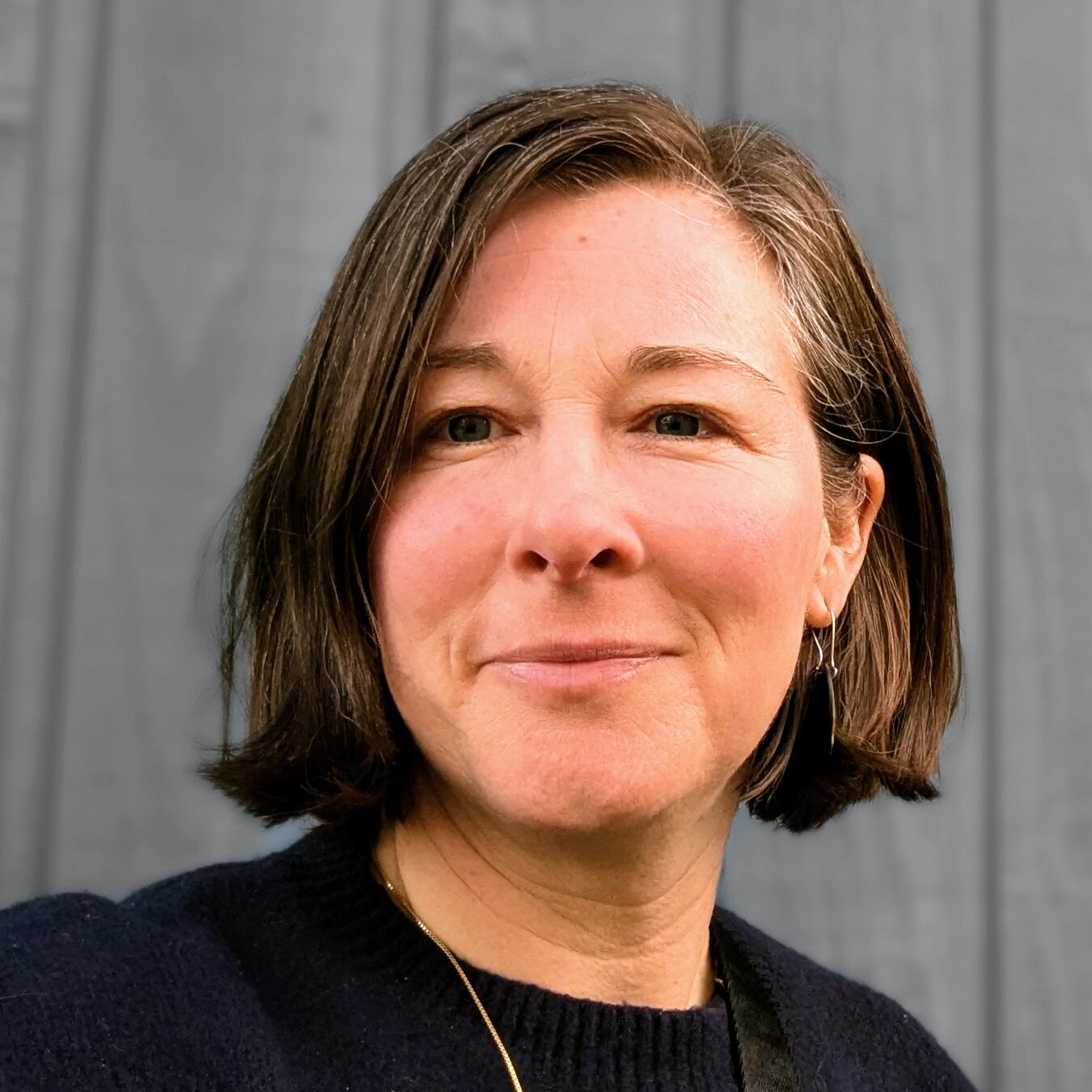 This image has an empty alt attribute, its filename is Kim-Hardy-e1765400165388.jpg