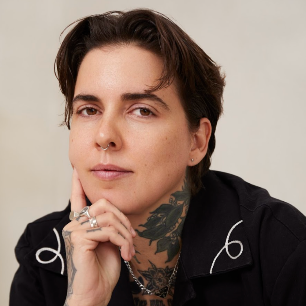 This image has an empty alt attribute, its filename is Mandy-Potter-Square.png