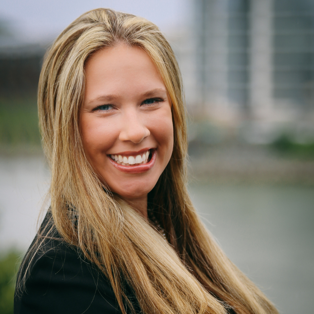 This image has an empty alt attribute, its filename is Michelle-Cunningham.png