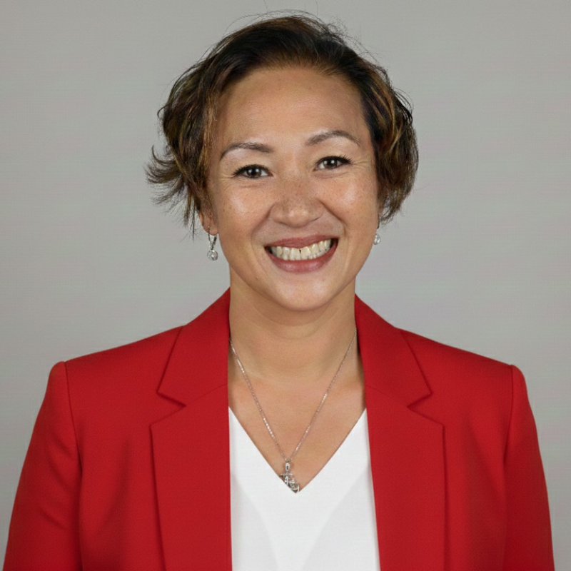 This image has an empty alt attribute, its filename is Theresa-Evanoff-Square.png